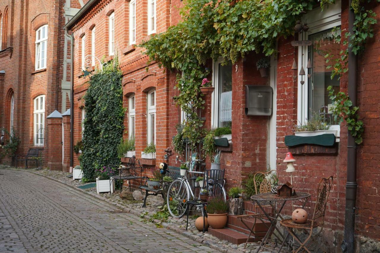 Ferienwohnungen Hafenblick Boizenburg Exterior photo